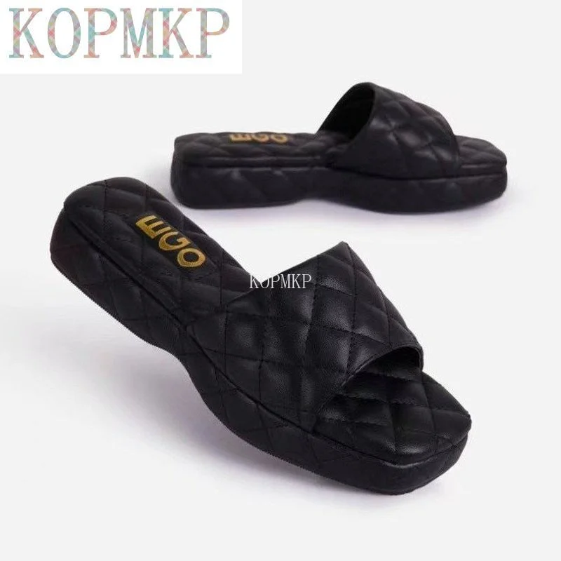

2022 New Brand Women Slippers Leather Women Sandal Open Toe Flat Casual Slides Thick-soled Outdoor Beach Female Flip Flops 36-43