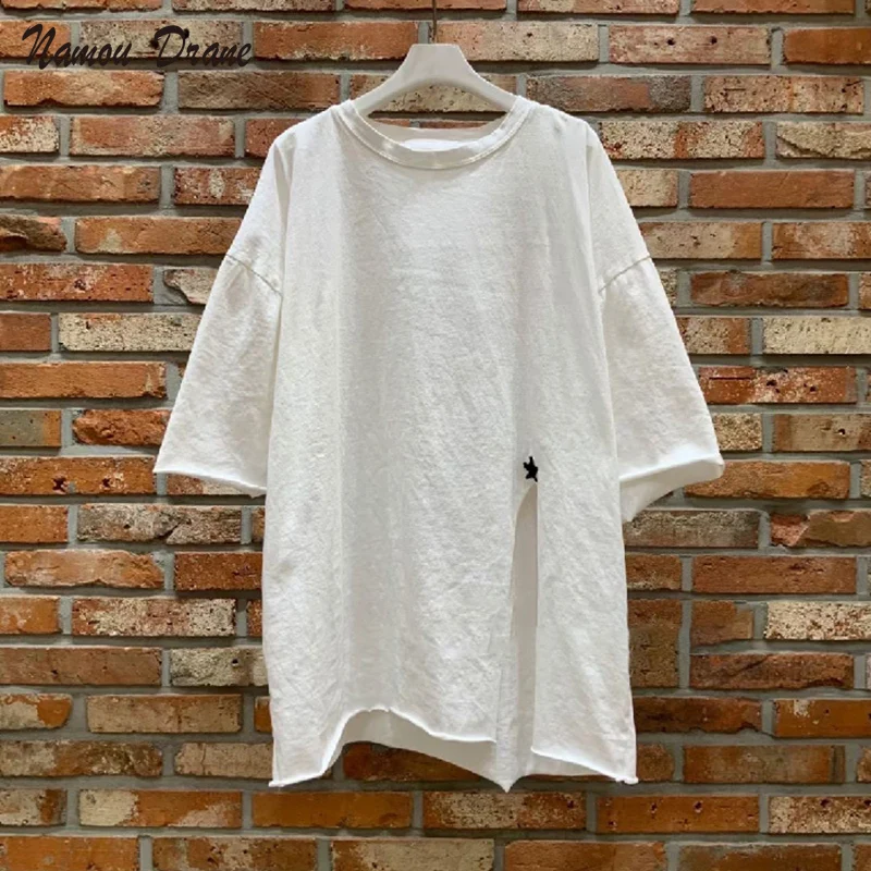 

Корейский Dongdaemun, Новинка лета 2022, свободная футболка с круглым вырезом и большим разрезом, с коротким рукавом, Женский Топ, футболка с графич...