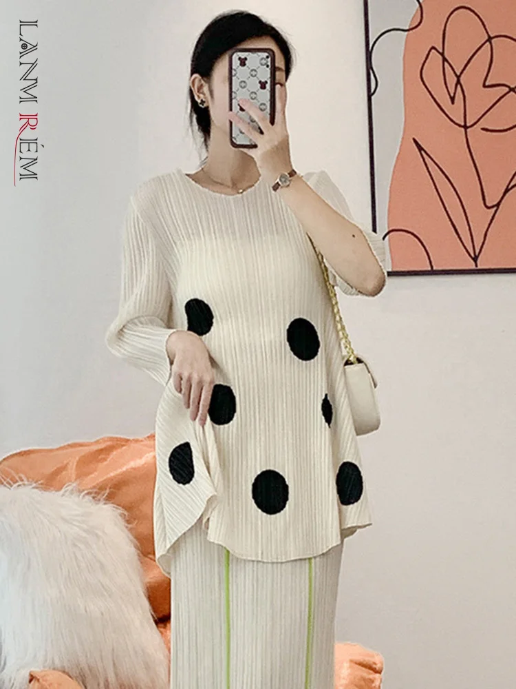 

LANMREM Contrast Color Polka Dot Pleated Blouses For Women Round Neck Long Sleeve Loose Casual Tops 2023 New Spring 2Q1273