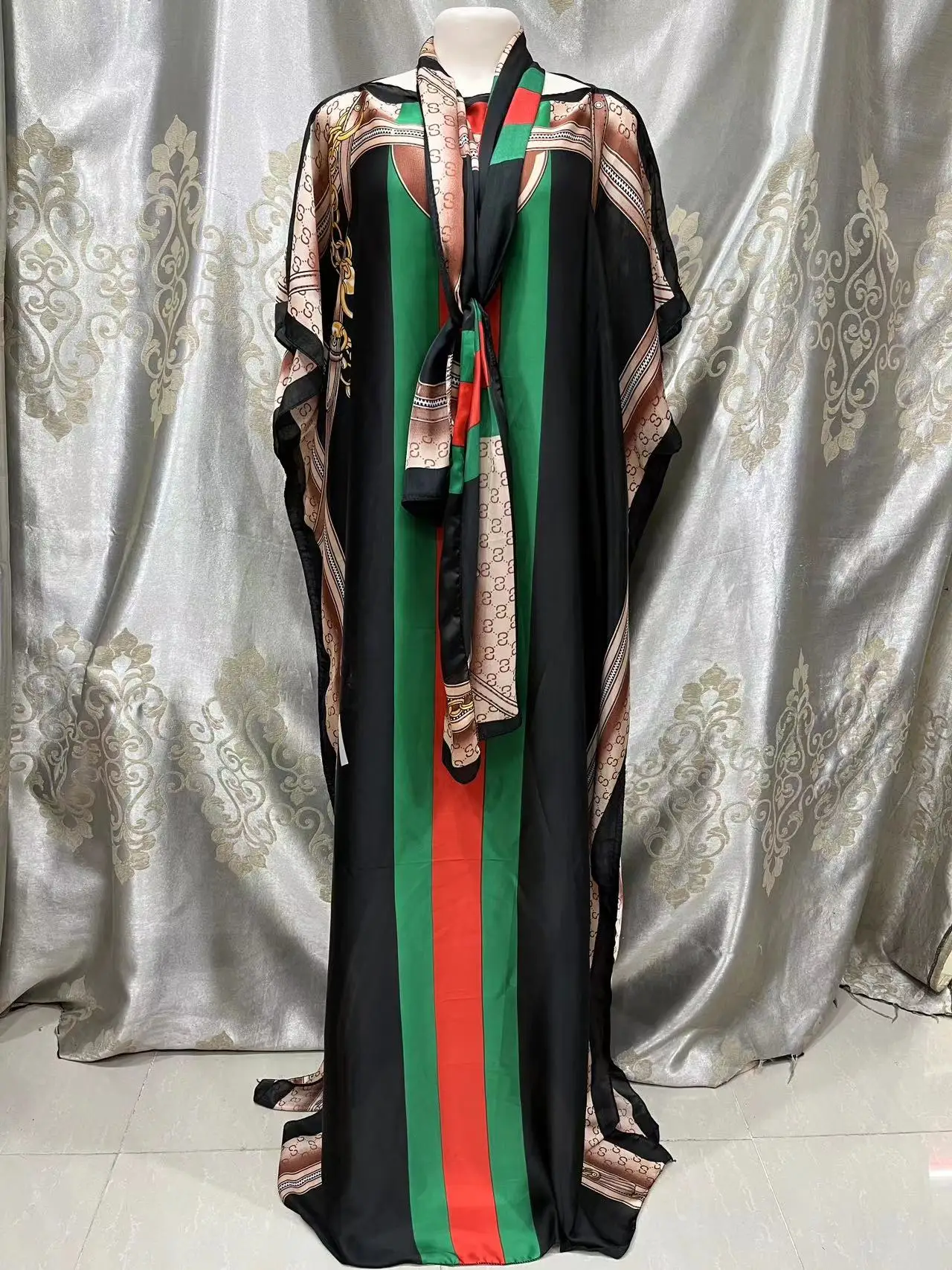 Dubai African Dresses For Women Muslim Fashion Abaya Nigerian Clothes Ankara Dashiki Long Dress Embroidered Kaftan Robe Djellaba