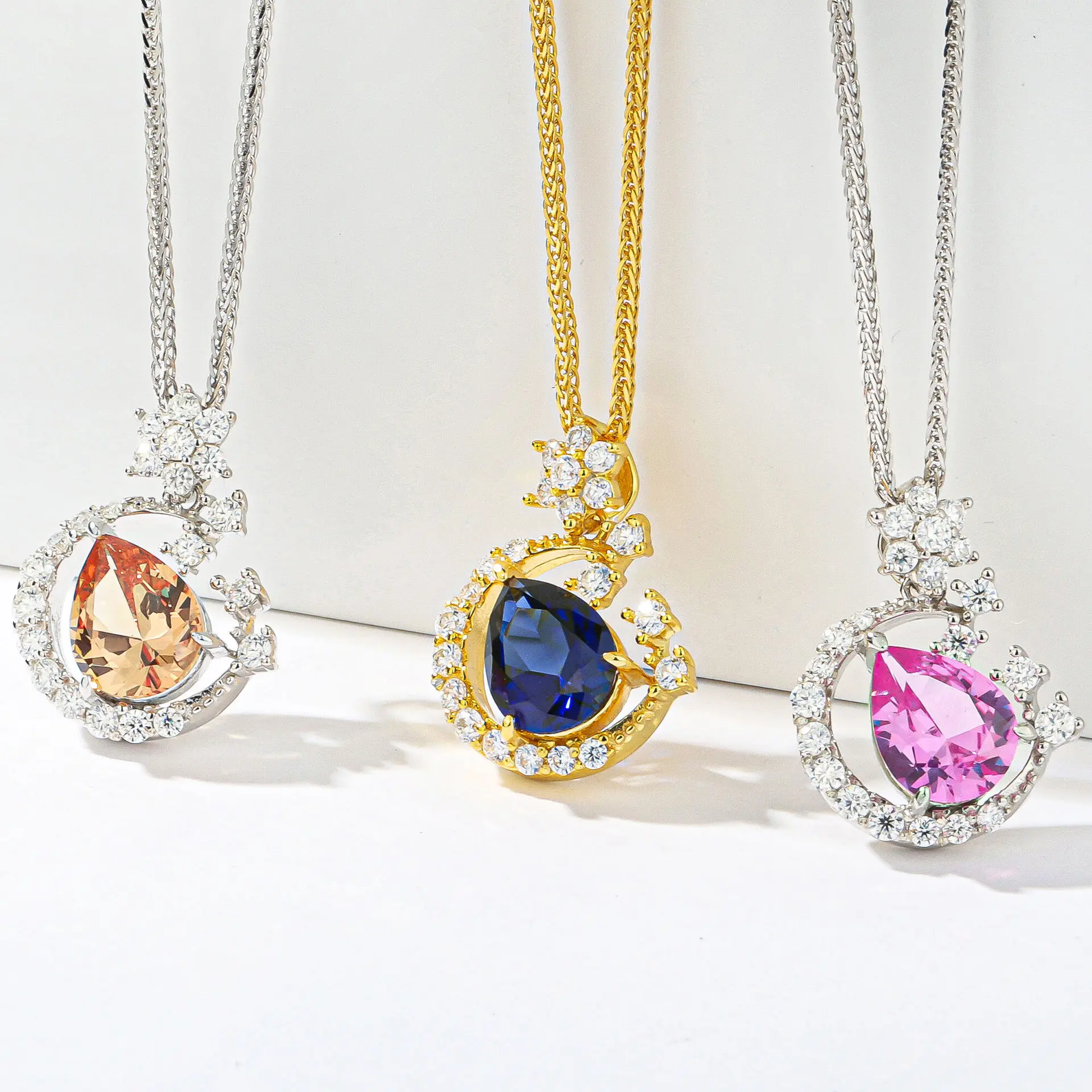 

Women Pink Sapphire Lab Grown Diamond Moissanite S925 Silver Luxury Jewelry Water Drop Pendant Necklace for Anniversary Gift