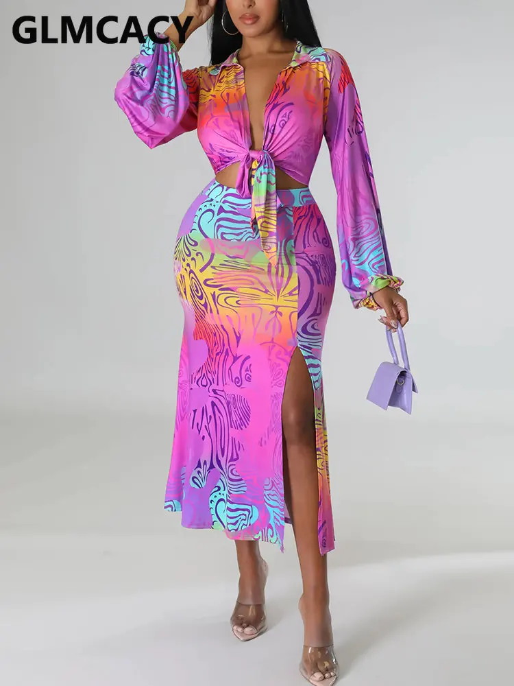 

Женский комплект из двух предметов: укороченный Топ с длинным рукавом и юбка с разрезом спереди