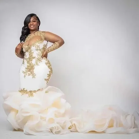 Свадебные платья с высоким воротом и золотыми кружевными аппликациями по индивидуальному заказу, прозрачное свадебное платье с длинными рукавами и многослойными оборками