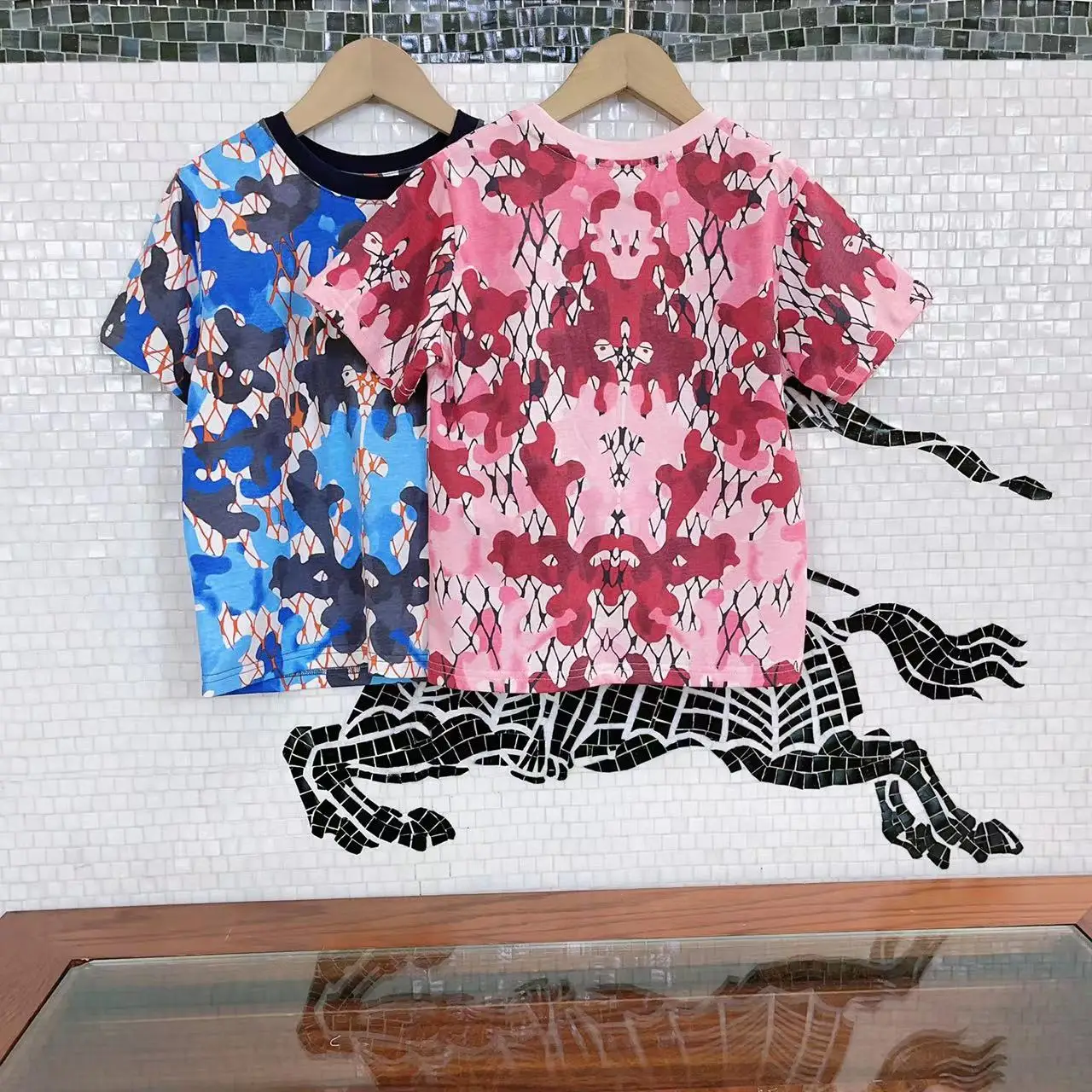 

2023 New Children's Top Cotton Short Sleeve Boys' Girls' Round Neck T-shirt Classic Print Design Summer Pullover