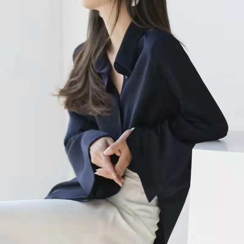 

Chic Elegant Long Trumpet Sleeve Women Shirts Fashion Lapel Button Office Lady Top Black Streetwear Casual Women's Blouse Tops