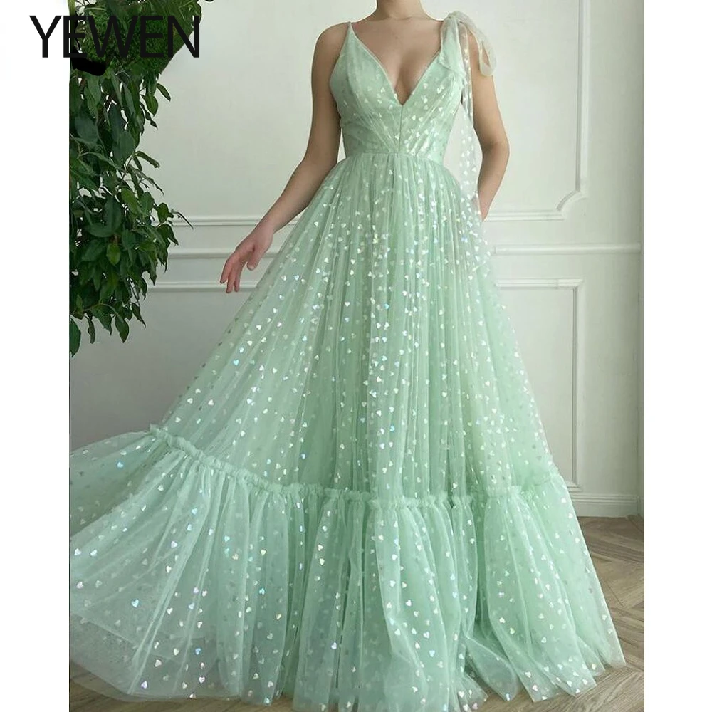 

New Mint Green Tulle Long Prom Dresses Sparkly V Neck Graduation Dress Formal Evening Party Gown Floor Length