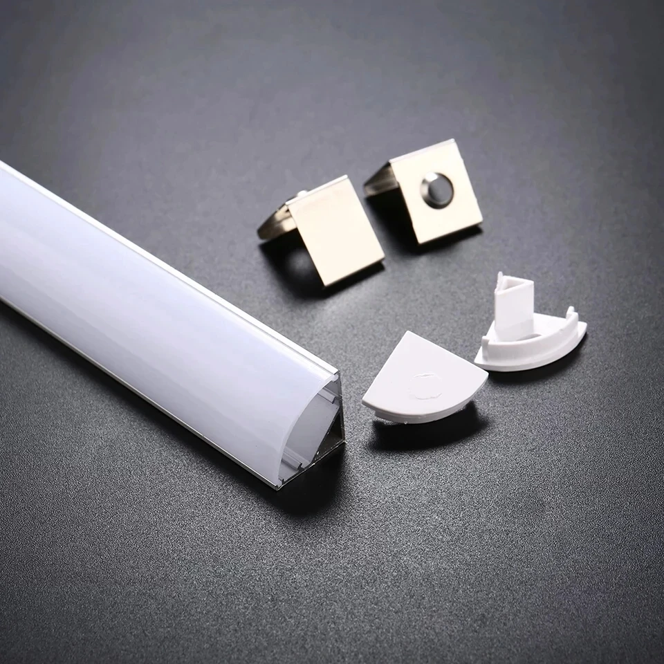 угловой профиль для светодиодной ленты с рассеивателем. алюминиевый профиль ll-alp005. профиль для светодиодной ленты ogm p8-01. профиль для подсветки кухни. профиль для подсветки кухни.