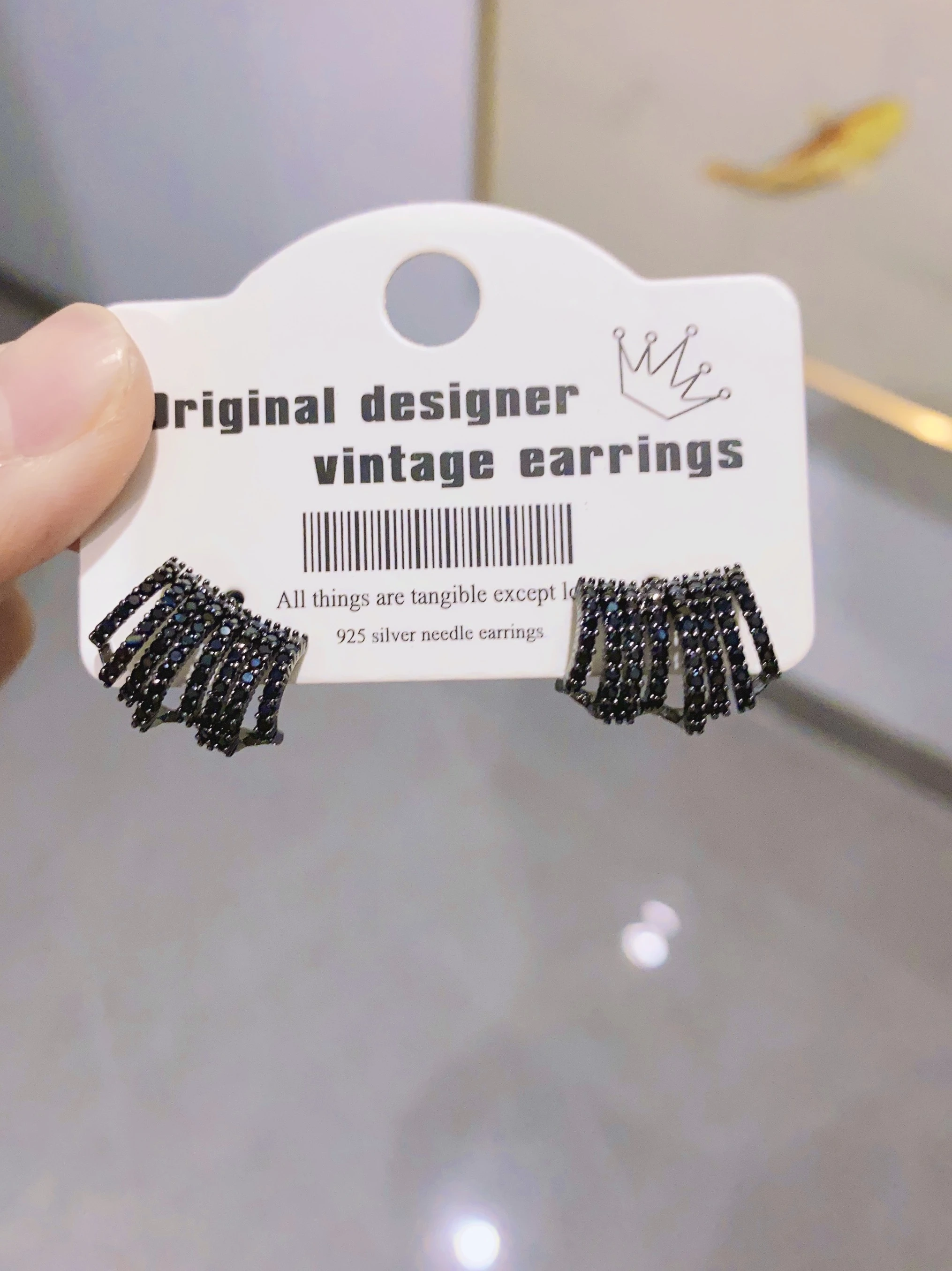 Высококачественные многослойные серьги-гвоздики C-образной формы с кристаллами