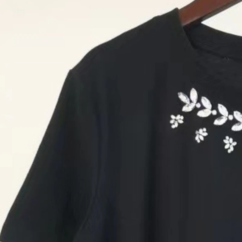 

Женская футболка на раннюю осень 2023, новый яркий универсальный топ с коротким рукавом и украшением