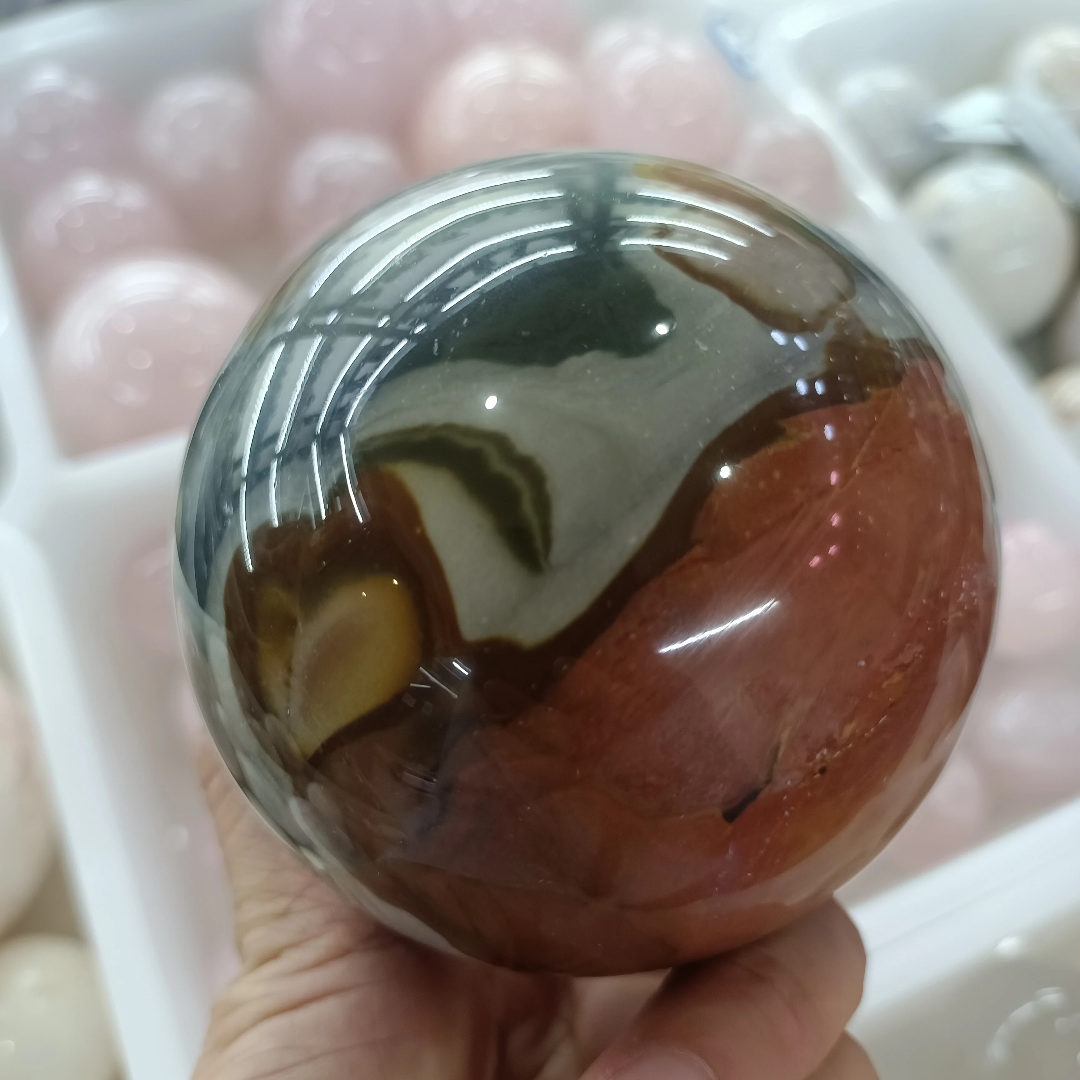 

NATURAL OCEAN STONE BALL CRYSTAL ENERGY HEALING ORNAMENT