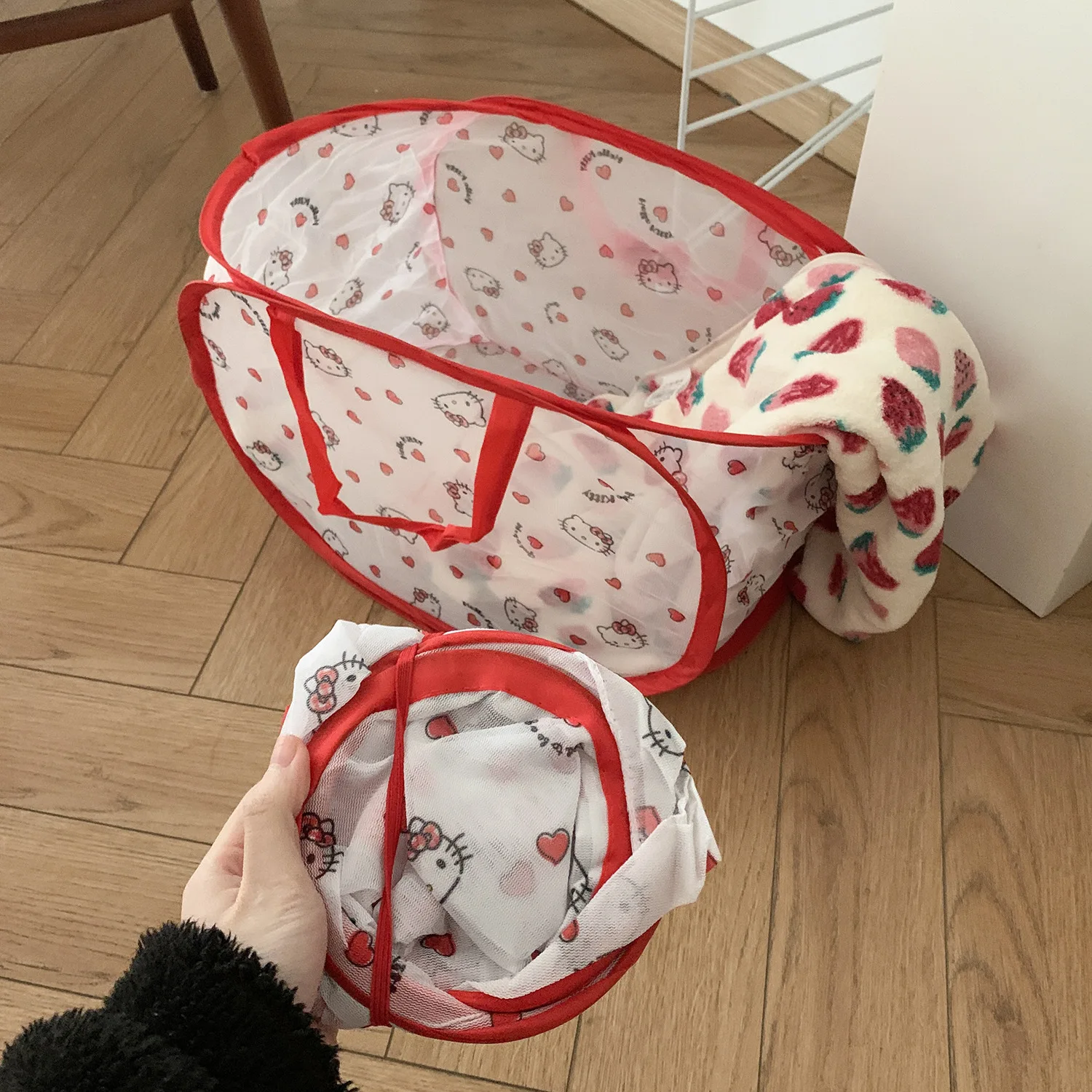 

Sanrio Hello Kitty Folding Dirty Clothes Basket Cartoon Kawaii Storage Basket Adorkable Room Decoration Home Decor Kids Gift