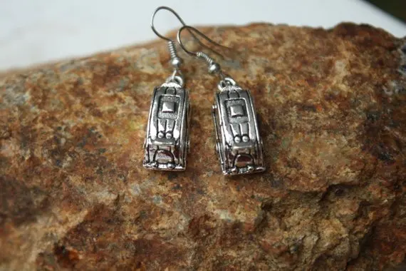 

New Products Hot Selling Fashion Trend Jewelry Creative Design Car Pendant Earring Jewelry