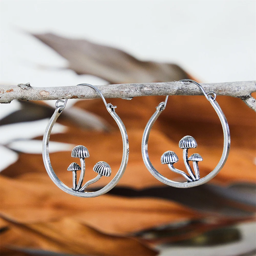 

Silver Color Mushroom Dangle Earrings for Women Statement Retro Personalized Simple Hanging Piercing Eardrop Accessories Jewelry