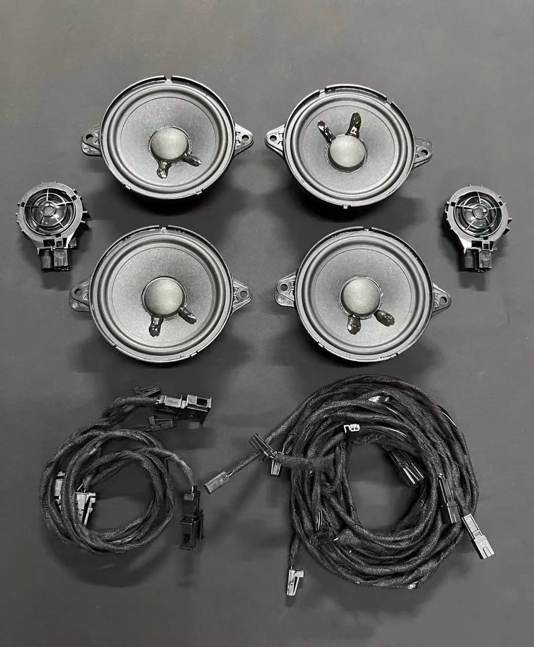 

Для Audi A3 8Y обновленный приборной панели midrange B & O дверной тройной