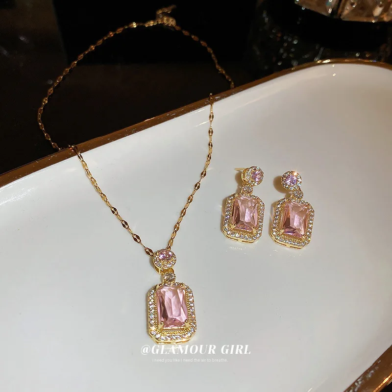 Real Gold Plated Zircon Square Necklace Korean Diamond-encrusted Light Luxury High-end Clavicle Chain Elegant Fashion All-match