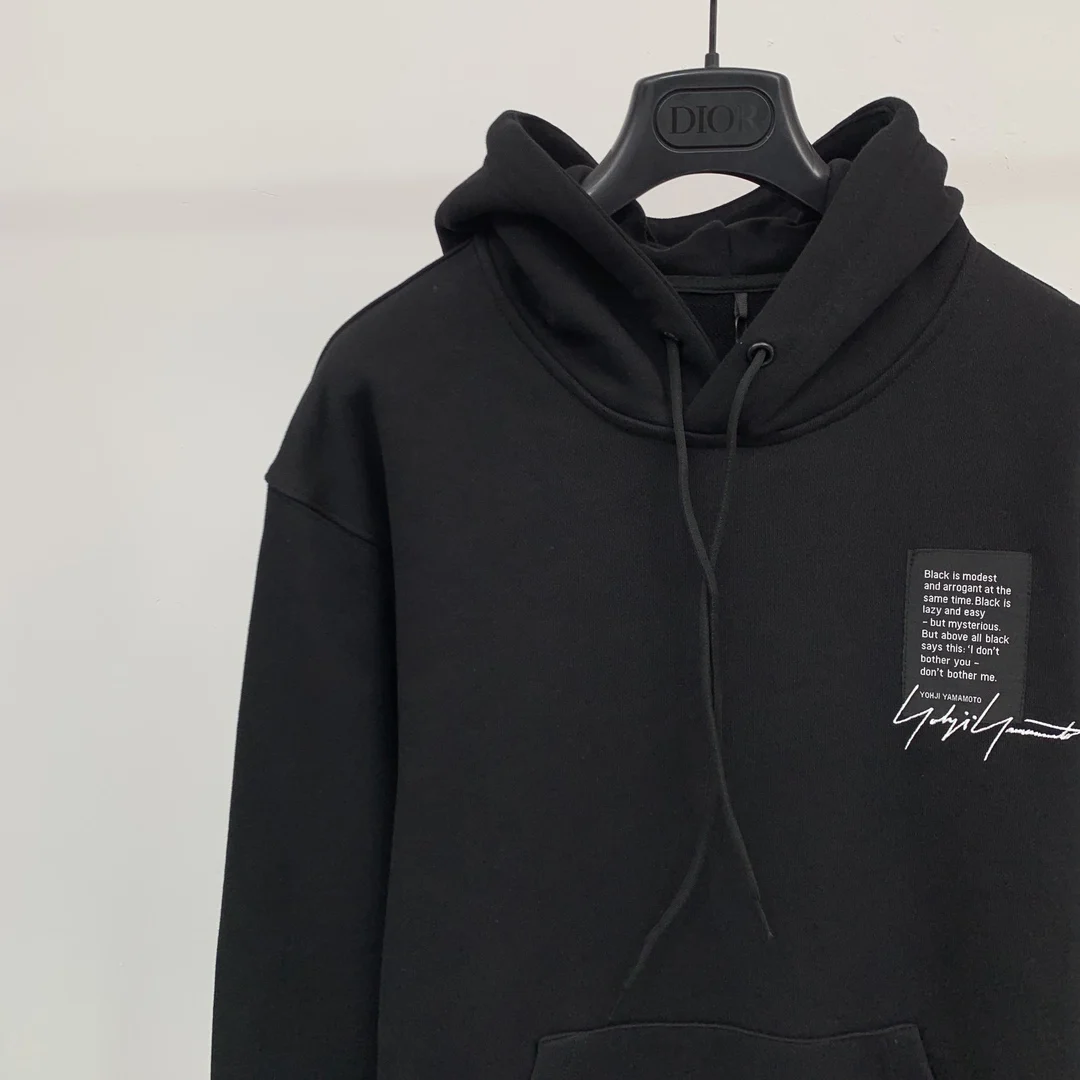 Рисунок 3 - Худи YOHJI YAMAMOTO