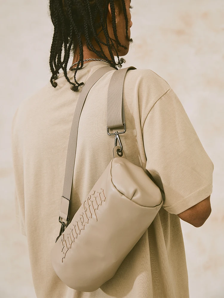 CHIGGALAB 22SS Gothic Letter Patch Embroidered PU Leather American Casual Solid Color Diagonal Bucket Bag Street Trend