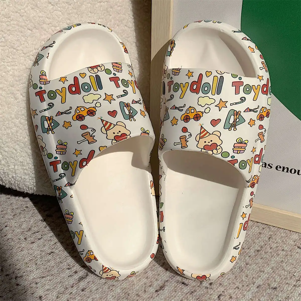 Cartoon bear summer women's slippers indoor bathroom non-slip sandals beach sandals thick platform non-slip home flip flops