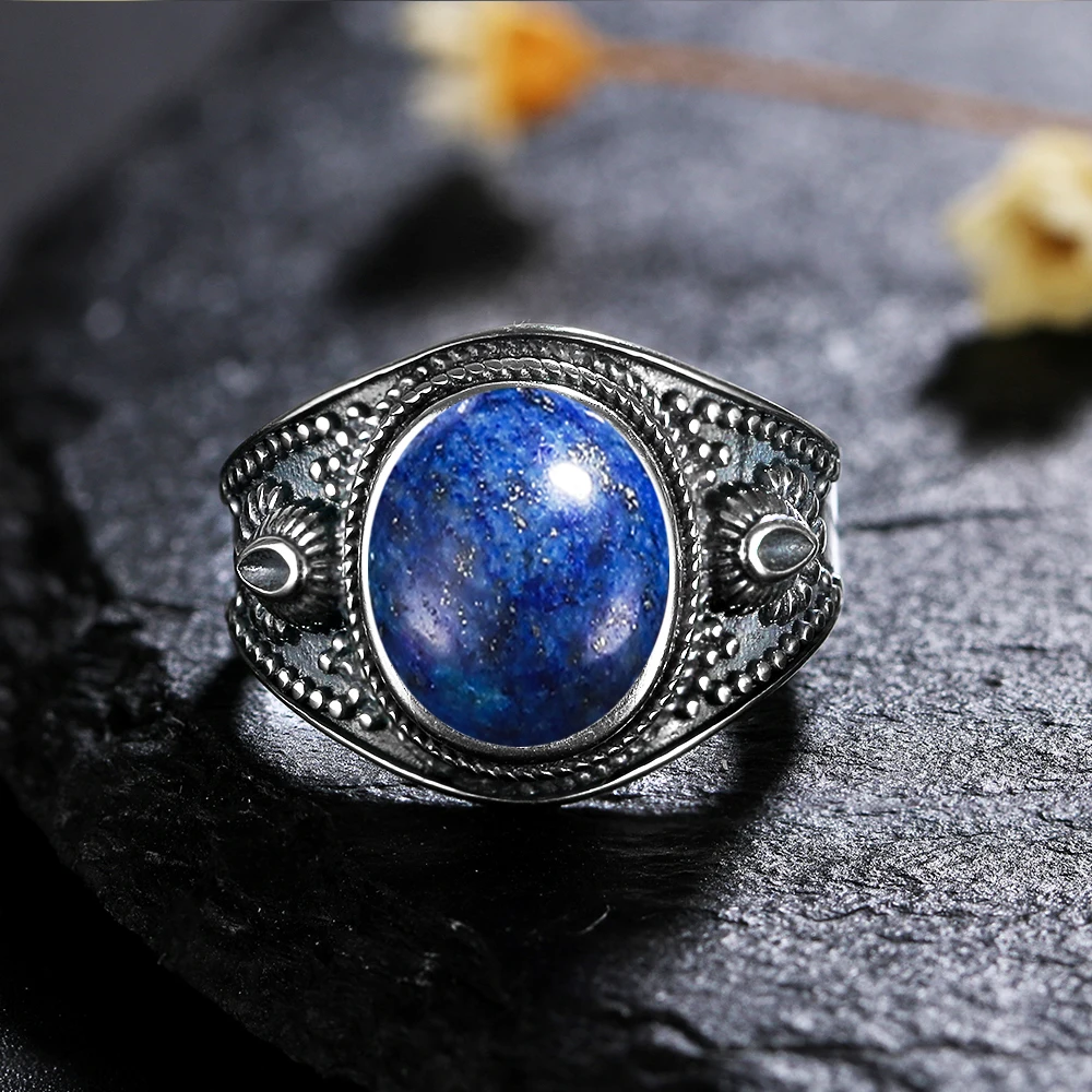 Кольцо из серебра 925 пробы с натуральным тигровым глазом 8x10 мм