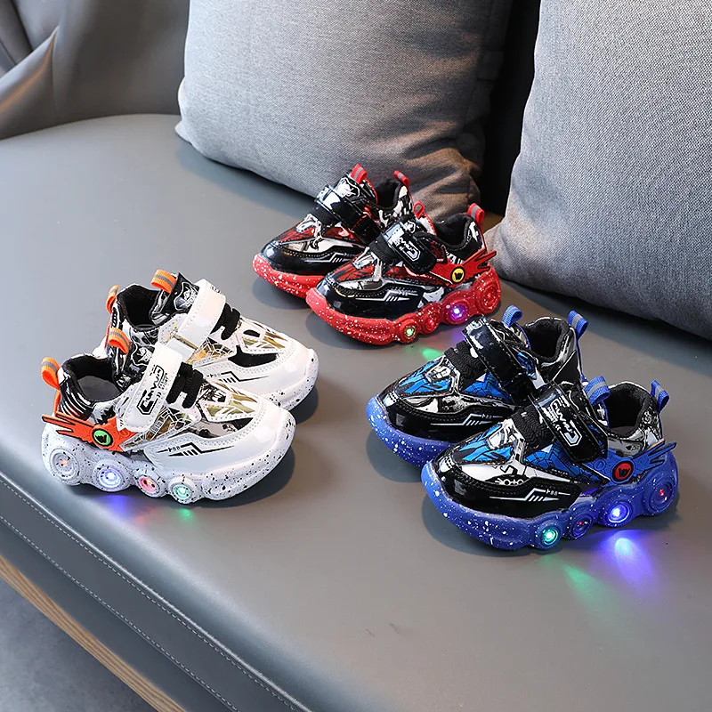 2023 Cartoon Lovely Cute Children Casual Shoes Cool Glowing Baby Boys Sneakers Infant Tennis LED Lighted Kids Toddlers