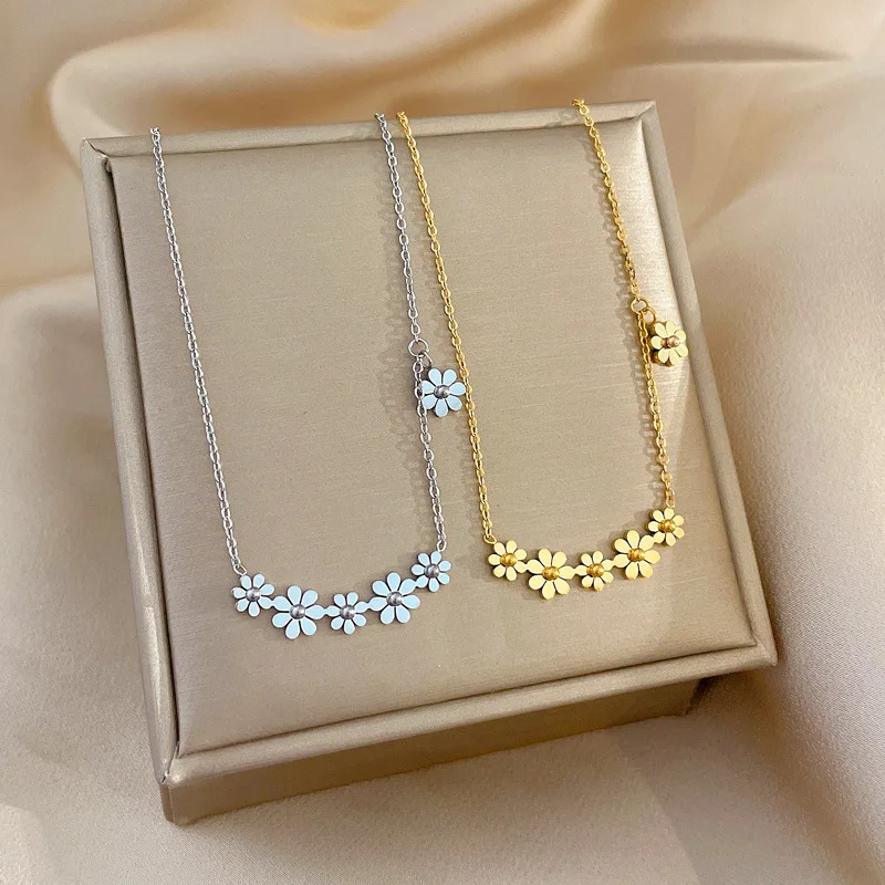 316L Stainless Steel Daisy Pendants Necklace For Elegant Women Exquisite Flower Choker Jewelry Accessories Wedding Party Gifts