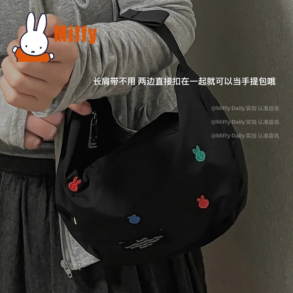 Фото Сумка-кроссбоди Kawaii Miffy: милая мини-сумка с кроликом, легкая, водонепроницаемая, из нейлона, с мягкой текстурой, для повседневного использования, подарок для девочки №4
