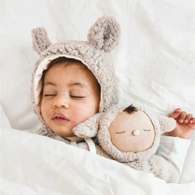 

Шапка флисовая для мальчиков и девочек, однотонная теплая, с милыми ушками, с мультяшным рисунком, для осени и зимы