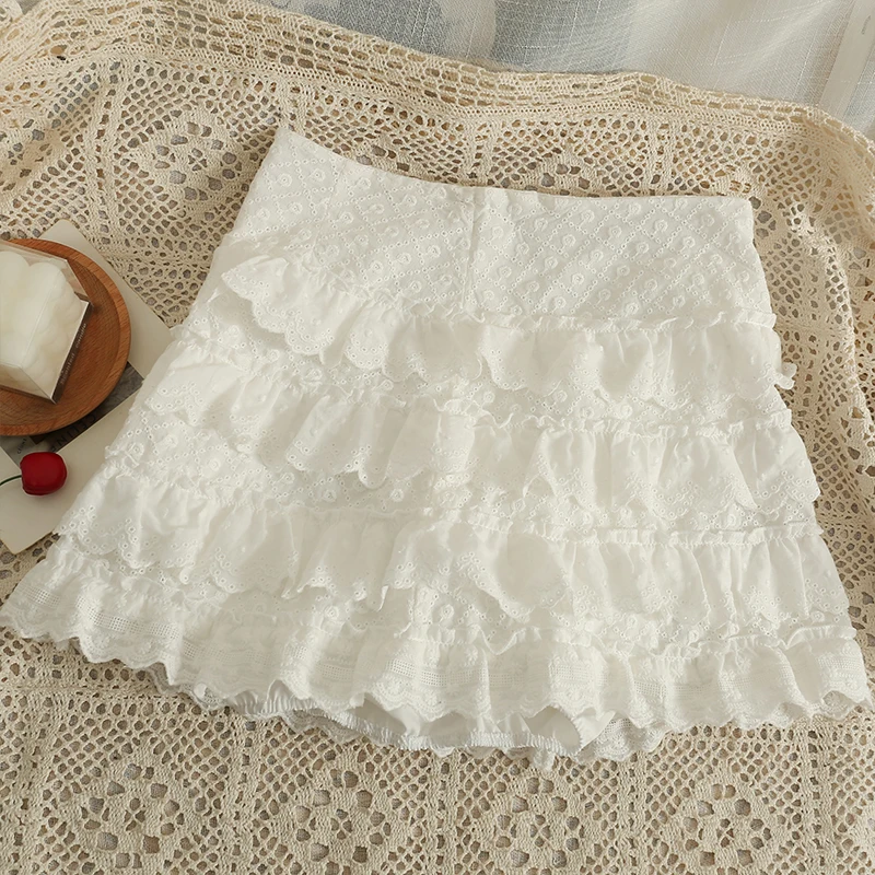 

Трапециевидные плиссированные юбки для школьницы, мини-юбка с высокой талией и оборками с вышивкой, облегающая модная уличная юбка в нескол...