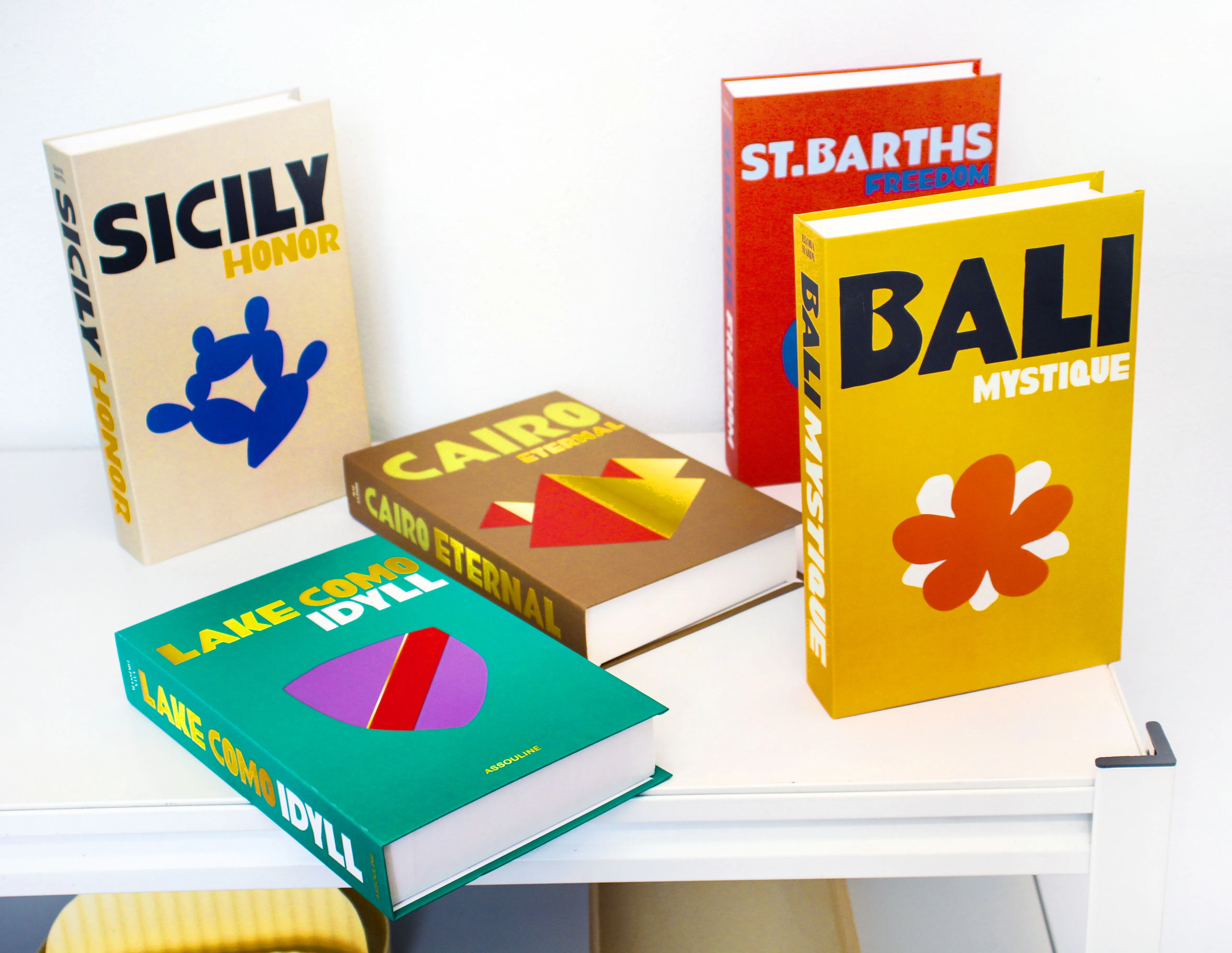 

Coffee TableFake Book Decoration Travel Series Decoration Living Room Fashion Prop Books Home Decoration Model Room IBIZA CAPRI