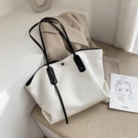 high capacity bag womens 2022 new korean fashion leisure shoulder bag versatile retro messenger tote bag trend
