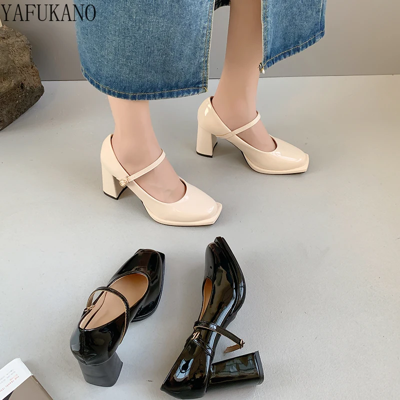 

Classic Retro Square Toe Mary Janes Shoes Fashion Designer Chunky Heeled Small Leather Shoes Patent Leather Womens Pumps