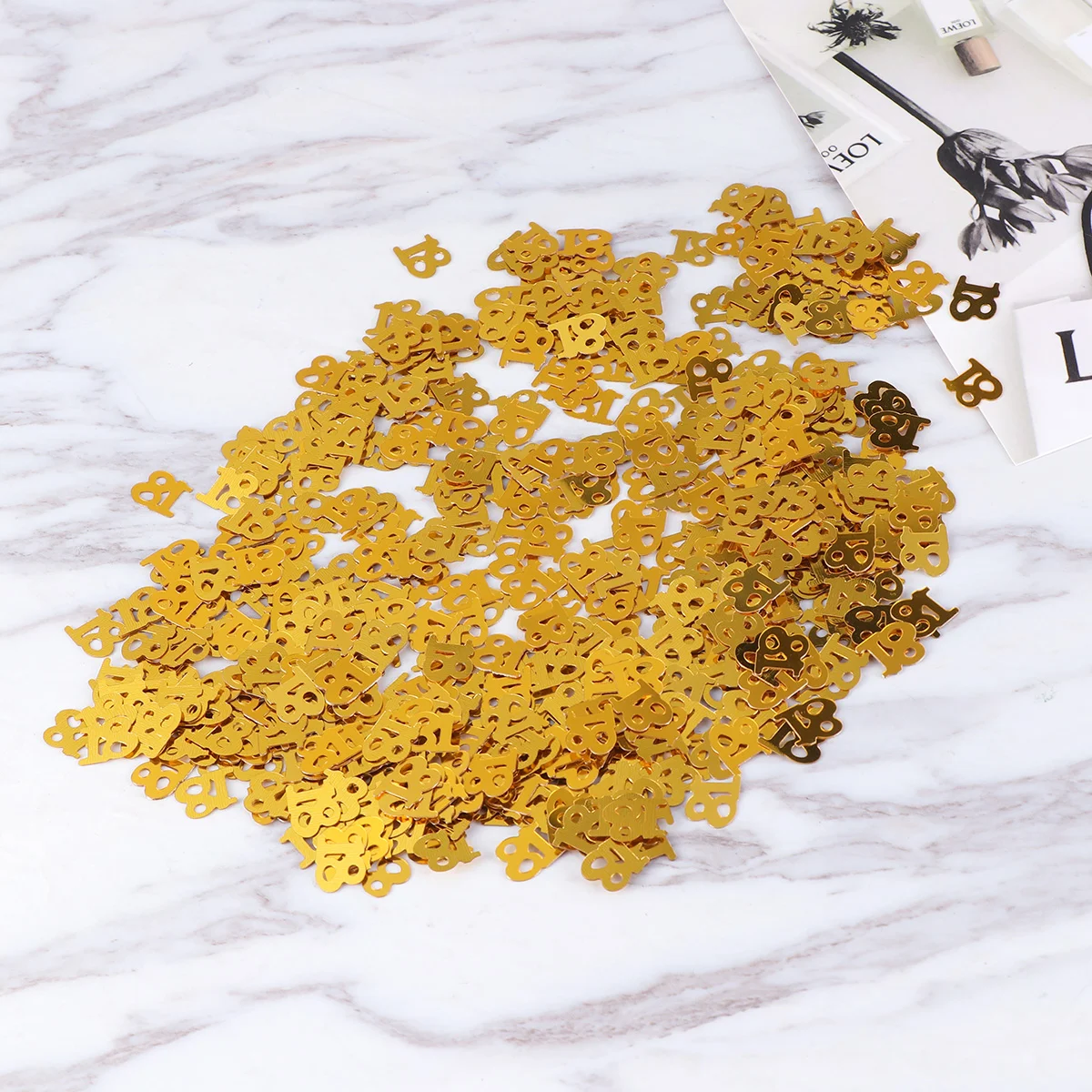 

600PC Monochrome Digital Birthday Confetti Party Happy Throwing Sequins Age 18 for Festival Party Decoration (Golden)