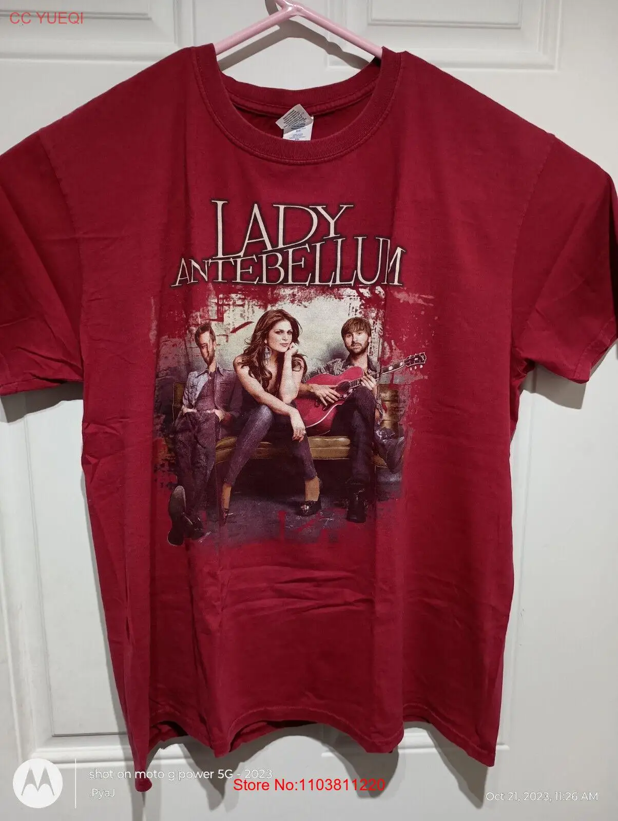 Женская футболка ANTEBELLUM с надписью Own The Night размер XL