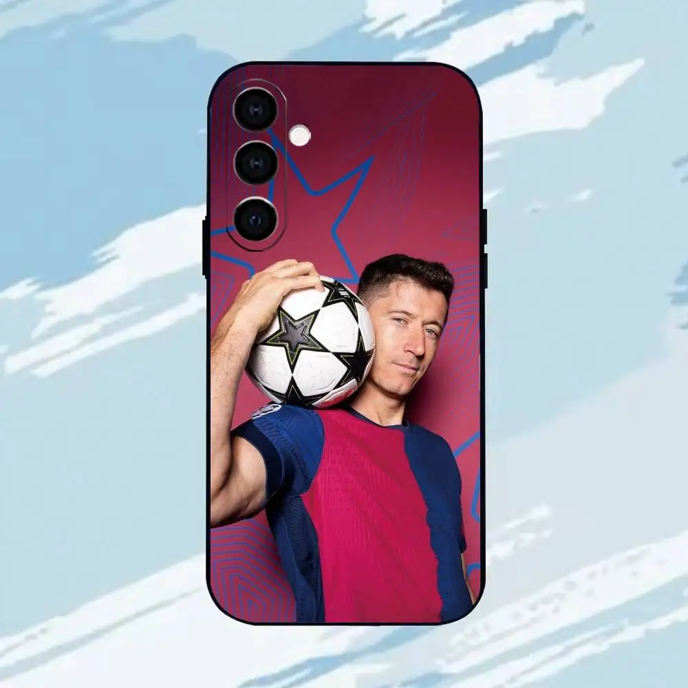 Чехол для телефона Football Striker Robert Lewandowski для Samsung Galaxy A73, A72, A71, A70, A53, A52, A51, мягкий силиконовый черный чехол (art.: 3920dbfe89ef2) - 3920dbfe89ef2