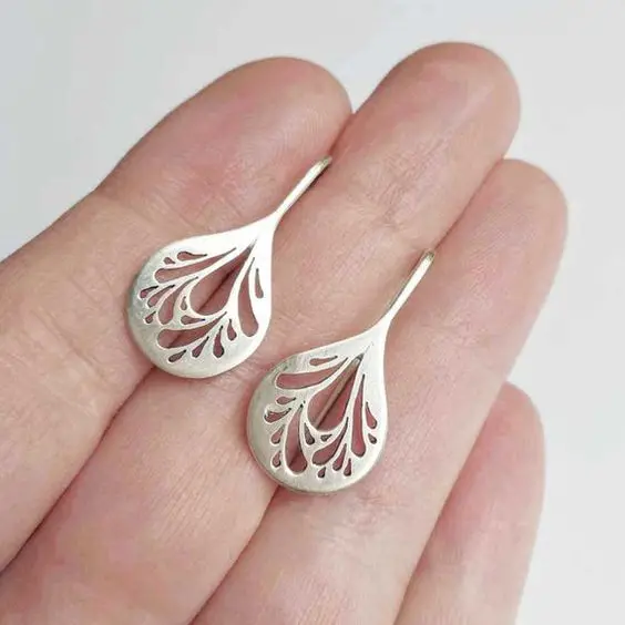 

Wholesale Fashion Jewelry Silver Color Leaves Earrings Smooth Round Earrings, Women'S Jewelry Gifts