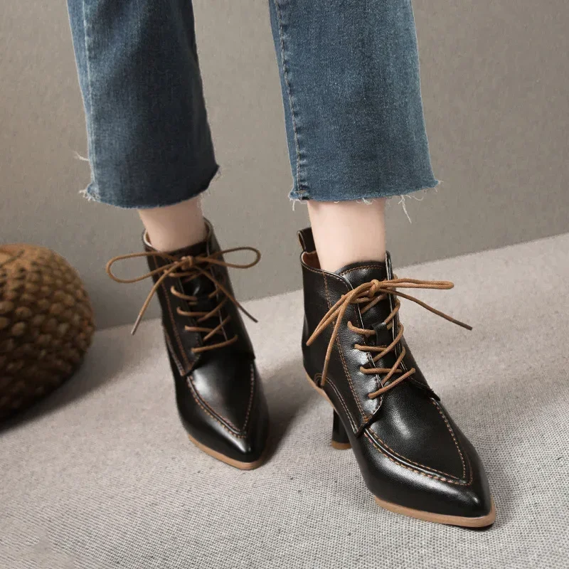 Женские осенние ботинки на высоком каблуке зимние дизайнерские Элегантные