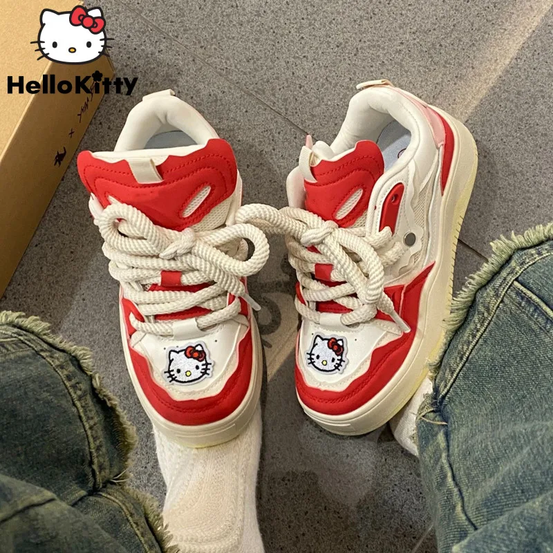 

Hello Kitty Cute Cartoon Bread Shoes Women Sanrio New Breathable Casual Sneaker Preppy Fashion Y2k Skate Shoes Girl Board Shoes