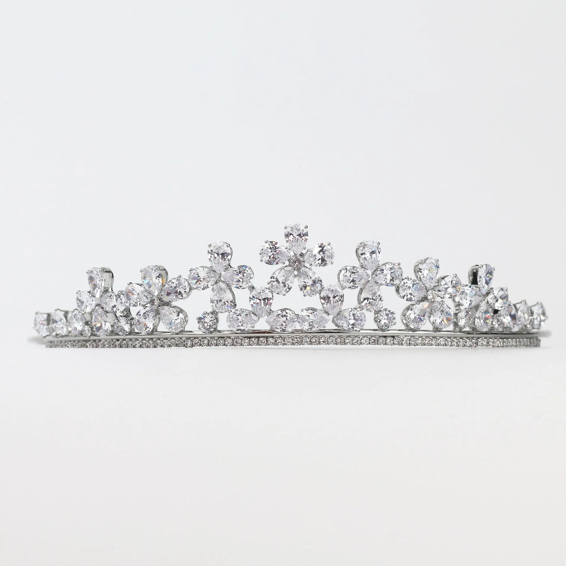 

New Fashion Exquisite High Quality Banquet Hair Band Formal Dress Accessories Hair Accessories Zircon Wedding Bridal Crown