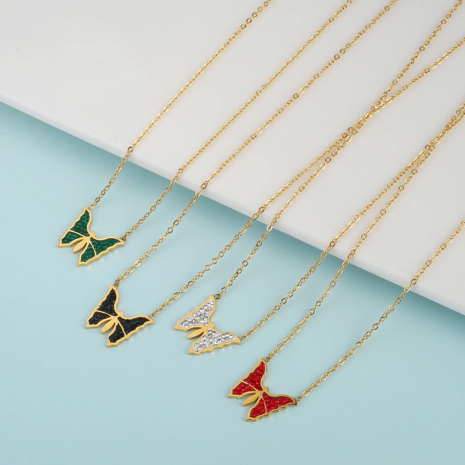 

Collar Chain New Diamond Inlaid Geometric Butterfly Insect Animal Pendant Necklace Women's Stainless Steel 18K Gold Plated