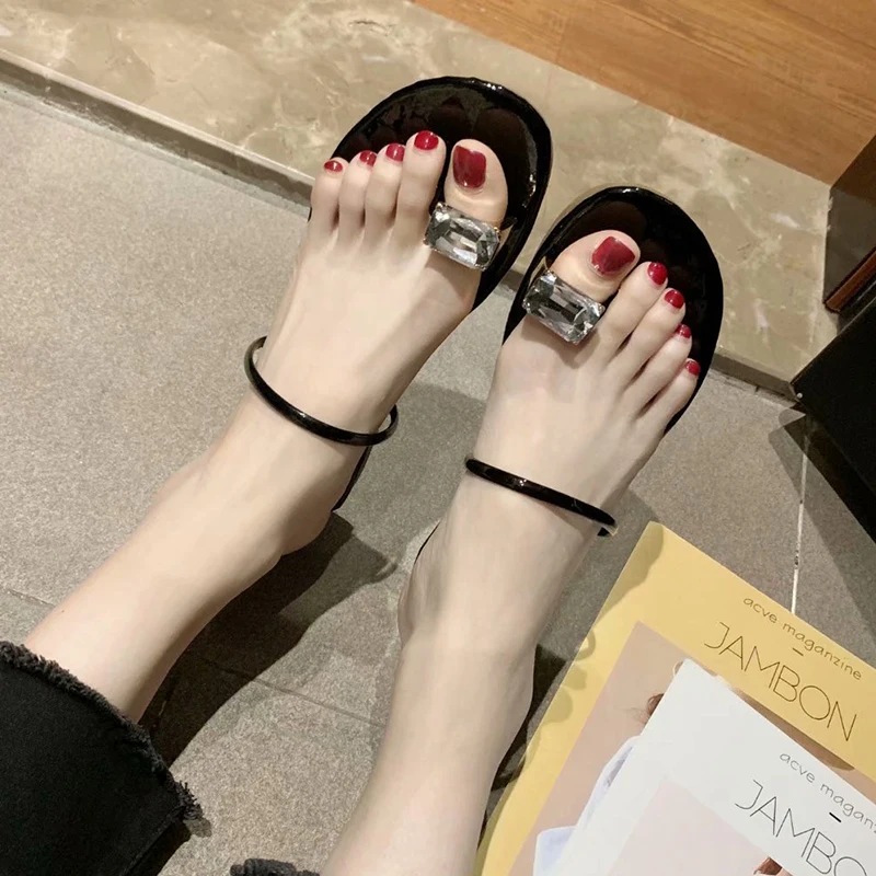 

On A Wedge Female Shoes Ladies' Slippers Luxury Slides Rubber Flip Flops Summer Clogs Woman Med 2022 Designer Hawaiian Beach Fla