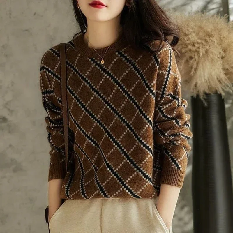 

Ladies Sweaters Round O Neck Pullovers Knitted Top for Women Plaid Y2k Vintage Trend 2023 Economics Tricot Blouse in Promotion