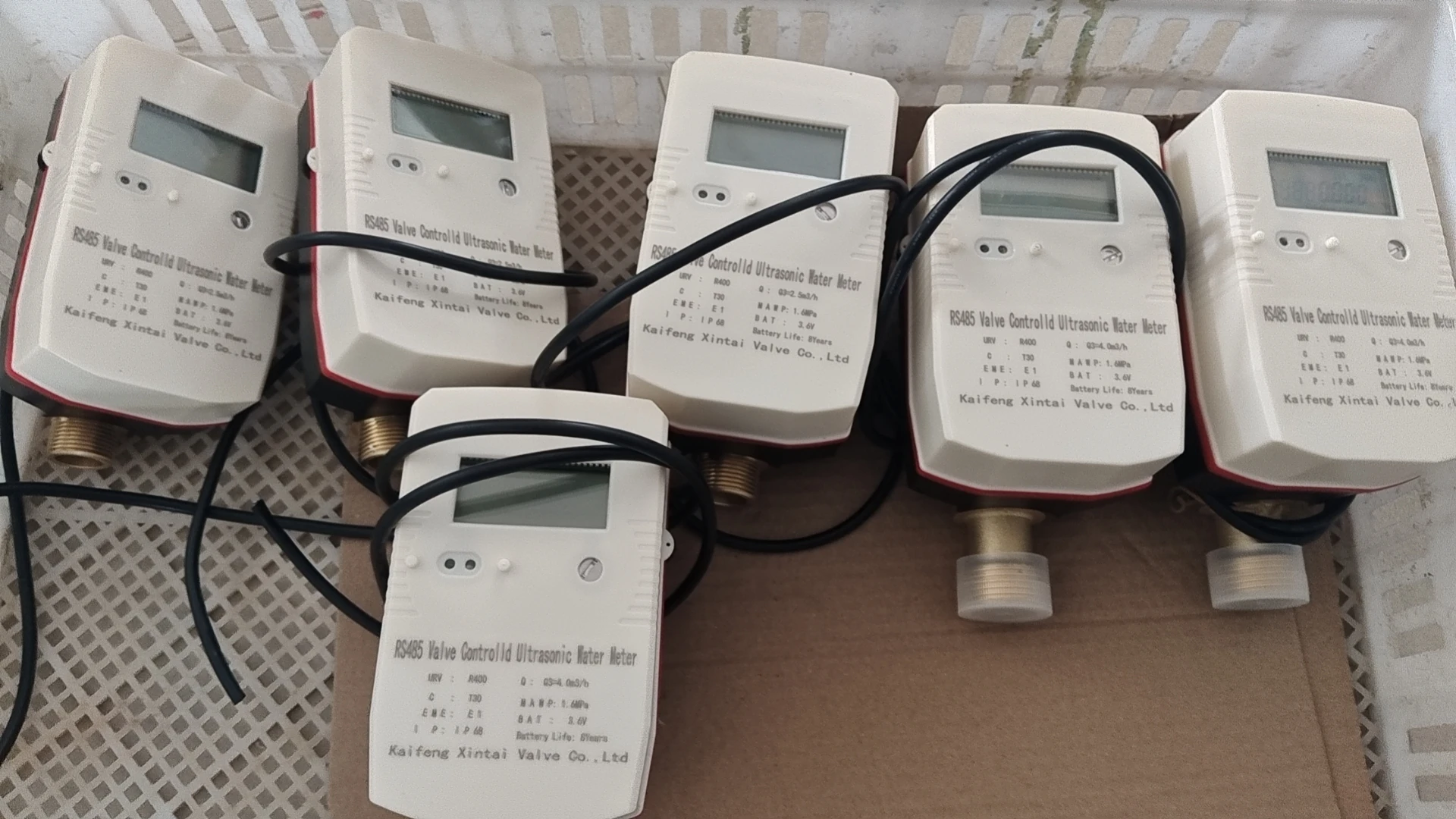 Фото Массовый ультразвуковой водяной метеорит Gprs RS485 Импульсный выход NB-Iot Lorawan Gsm AMR Беспроводной дистанционный интеллектуальный счетчик №3