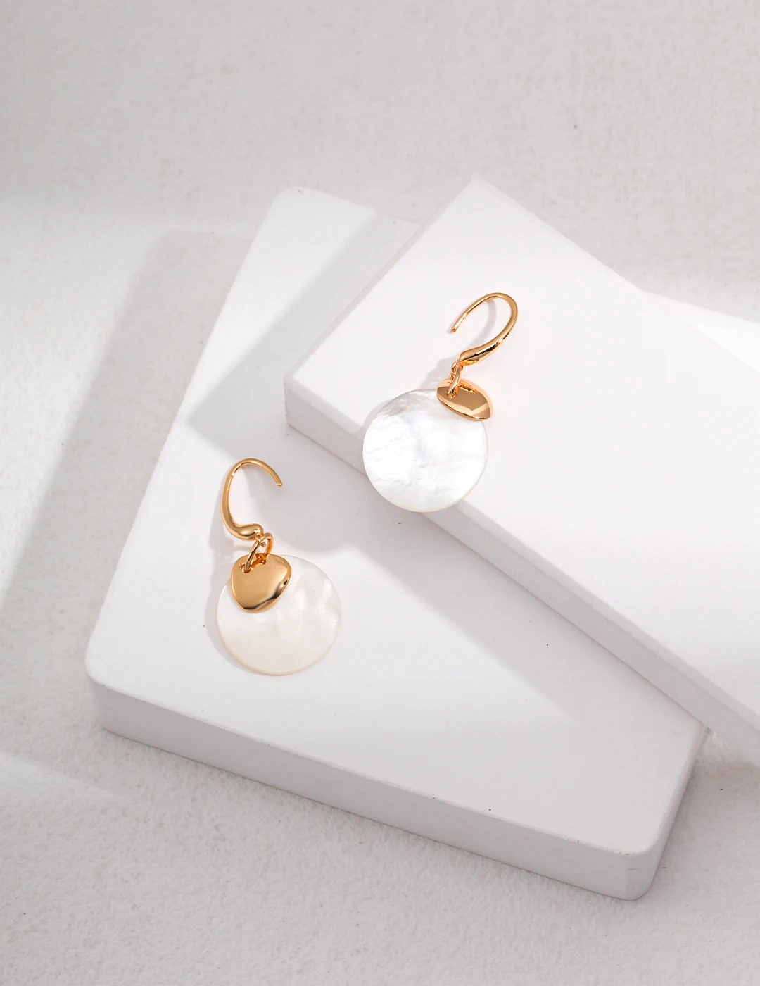 

Women's Sterling Silver Shellfish Earrings