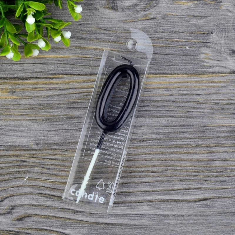 

Черные детские свечи для торта