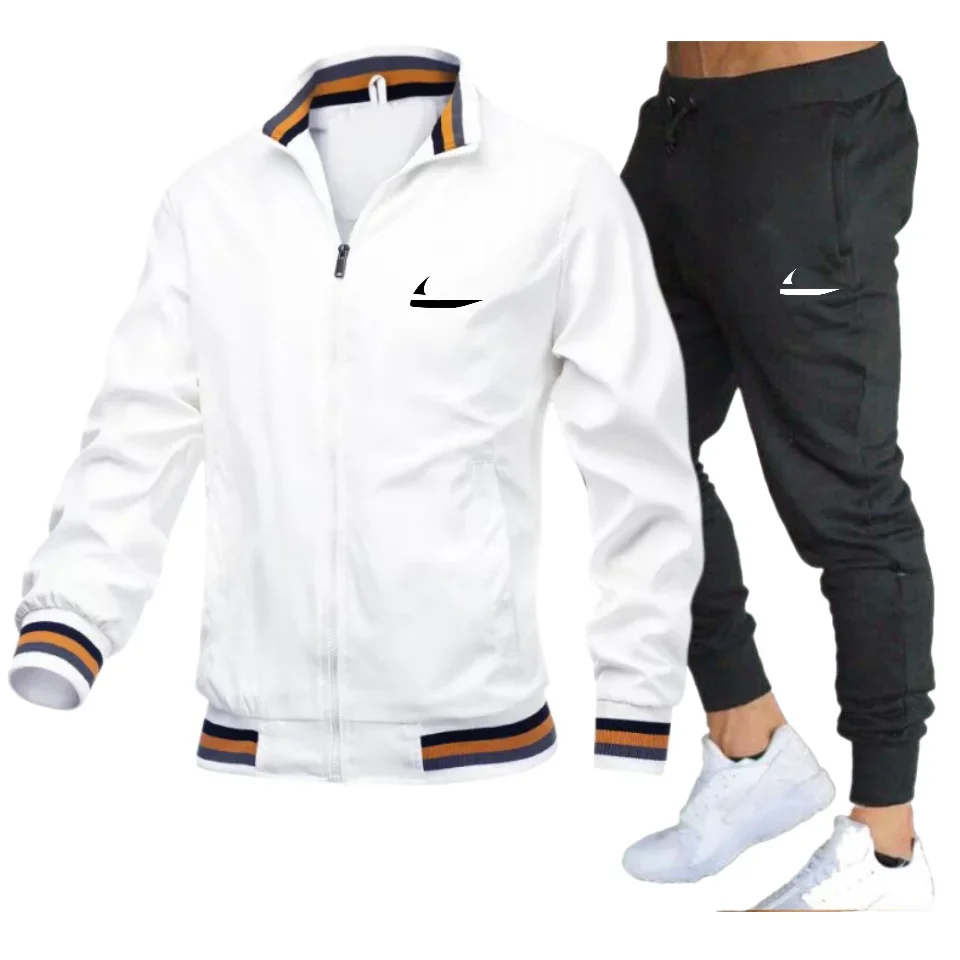 Мужской спортивный костюм из куртки на молнии с воротником-стойкой и