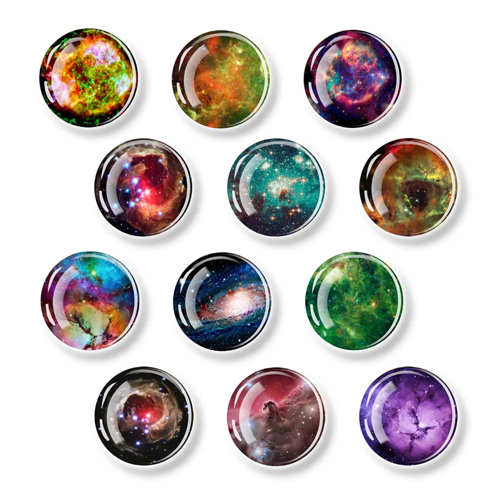 Рисунок 3 - стеклянный кабошон Вселенная Галактика