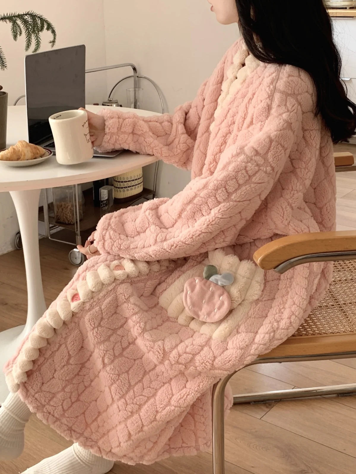 Coral Fleece Nightgown for Women Autumn and Winter Fleece-lined Thickened Flannel Japan fashion Bathrobe Materni Paj...