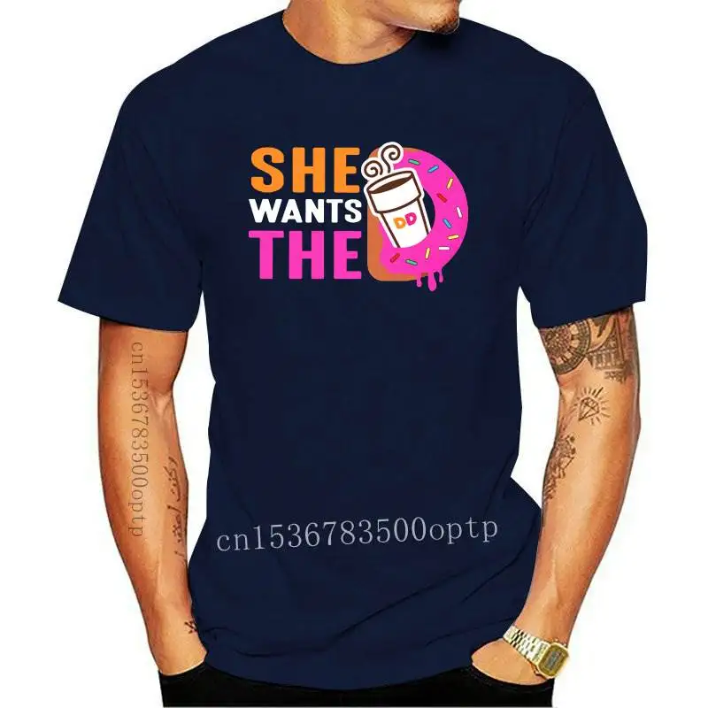 

Футболка 2022, мужская женская, с надписью SHE need THE D Данкин DONUT