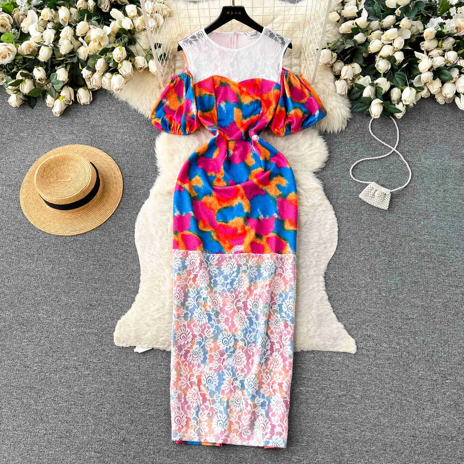 

Женское облегающее платье, Элегантное Длинное Платье с винтажным принтом, привлекательное облегающее платье с цветочным кружевом, круглым вырезом, открытыми плечами и пышными рукавами, лето