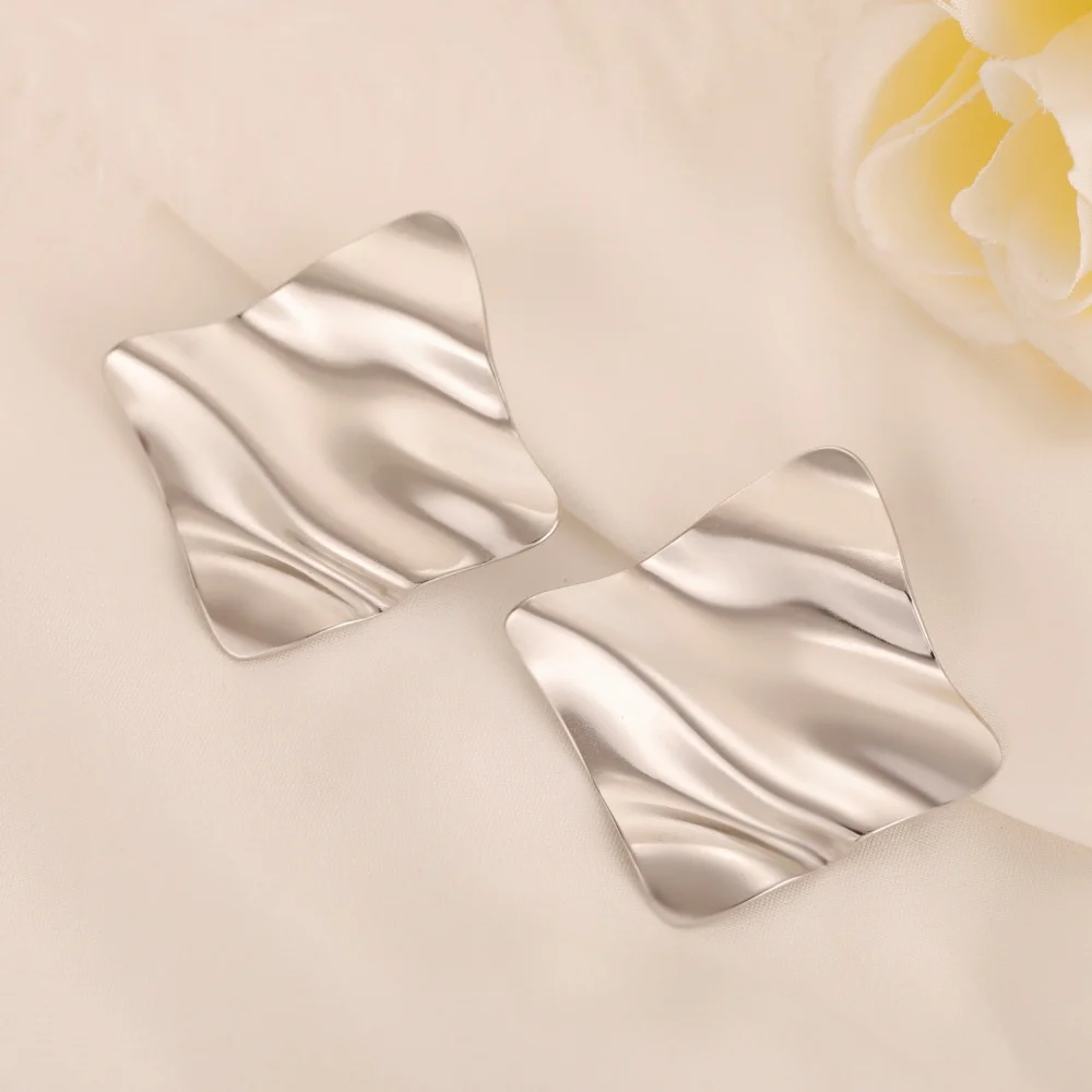 Квадратные серьги-гвоздики с рябью воды для женщин и девочек куртка-ушанка